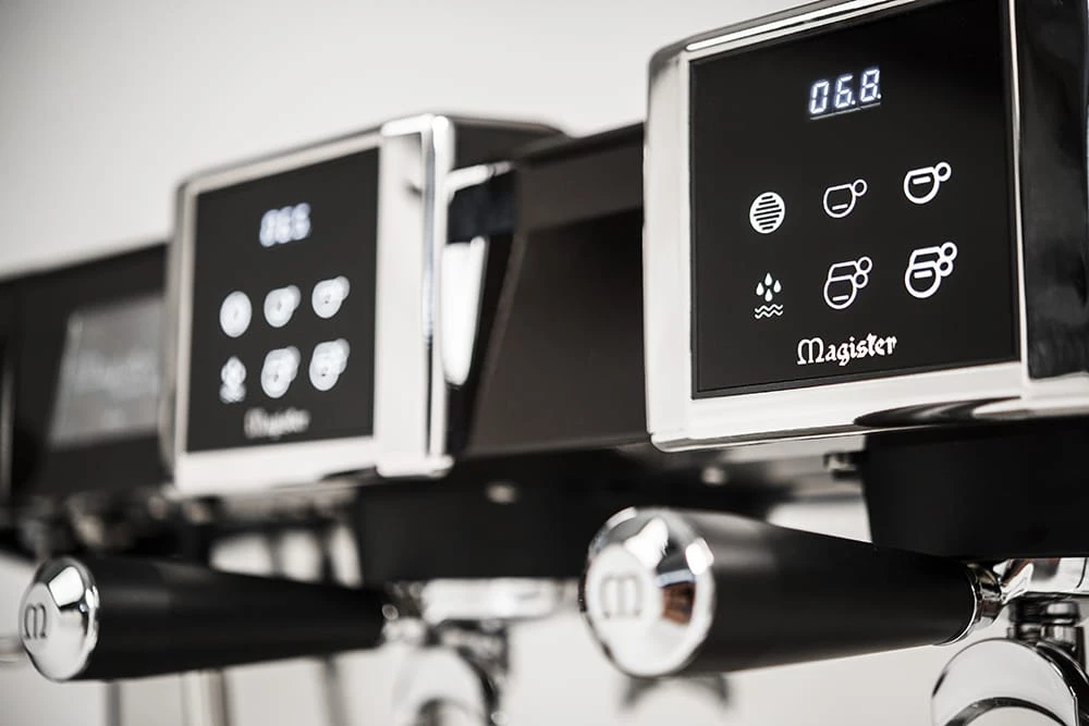 Кофемашина MAGISTER  Модель  F 2006 HP MULTIBOILER